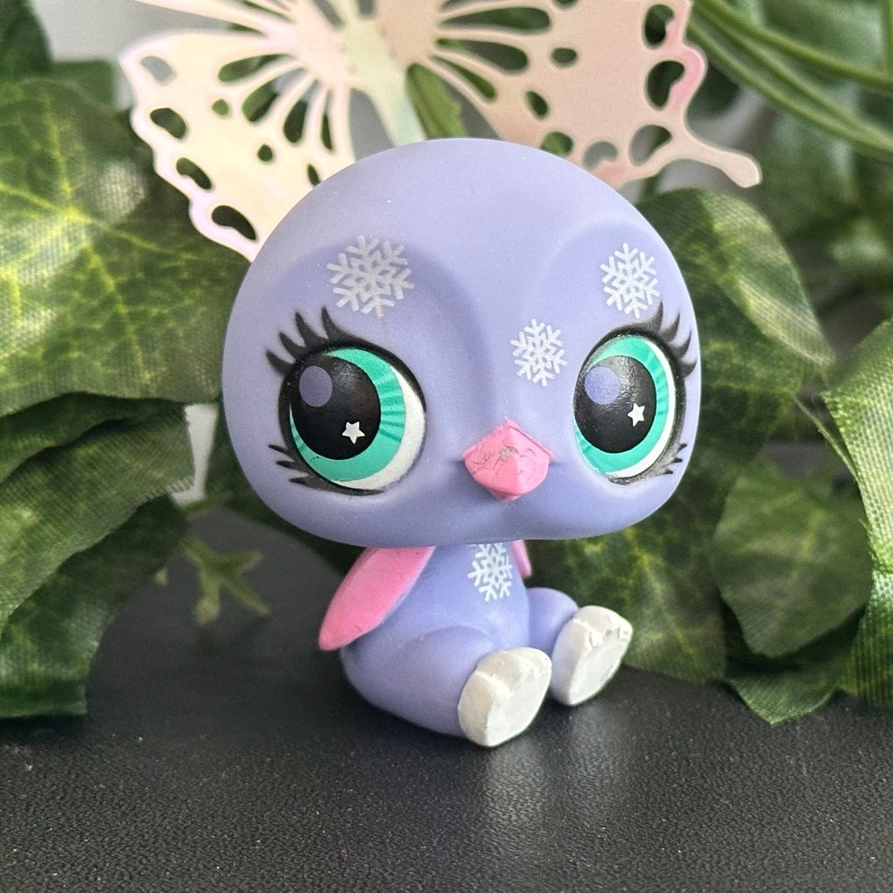 Littlest Pet Shop LPS 2830 Advent Calendar Purple Pink Penguin Bird Snowflakes
